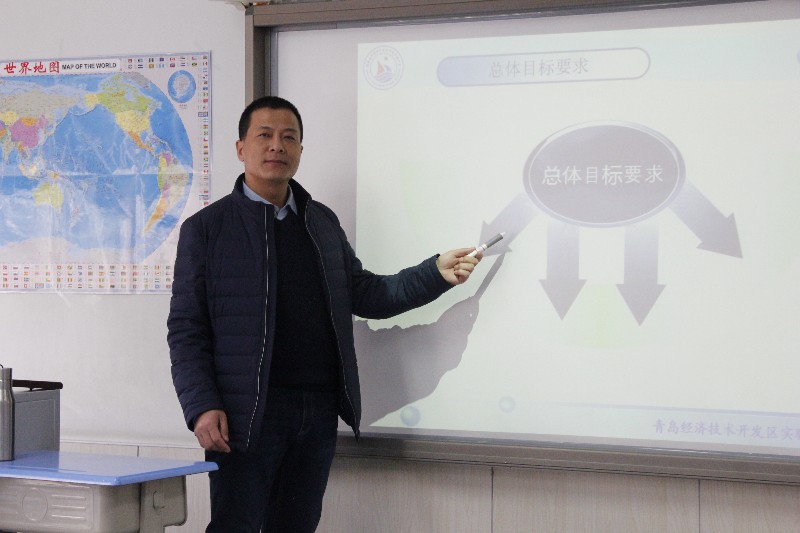 王守峰照片1.jpg
